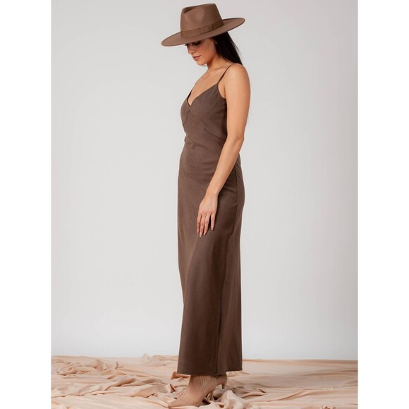 Lucca Couture JENN SEAM DETAILED SLIP DRESS-TAMARIND - Picture 3 of 4